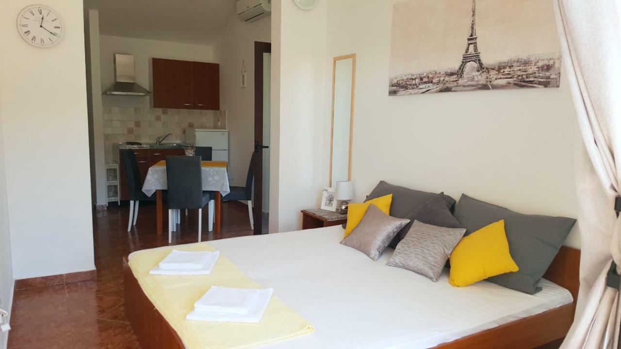 Apartments Antunovic Rogoznica  Zewnętrze zdjęcie